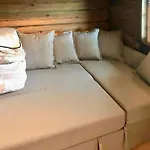 New Log With Sauna, Waxing Shed & Bench At *
