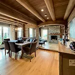 بيت للعطل New Log With Sauna, Waxing Shed & Bench At