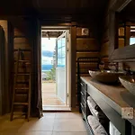 New Log With Sauna, Waxing Shed & Bench At * Sjusjøen