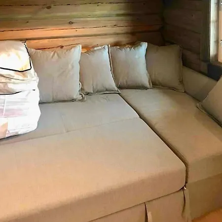 New Log With Sauna, Waxing Shed & Bench At *