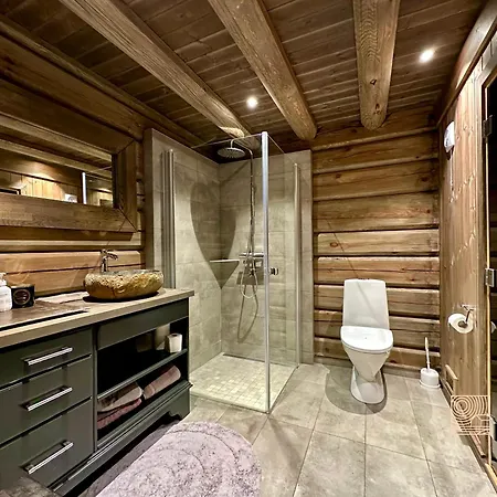 New Log With Sauna, Waxing Shed & Bench At 펜션