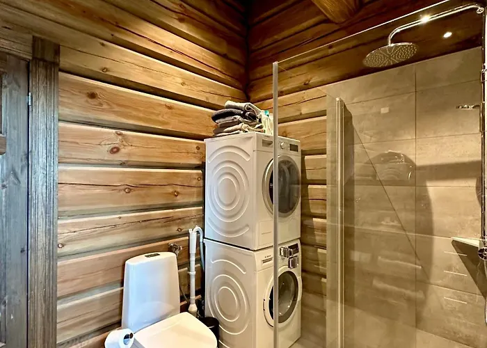 New Log With Sauna, Waxing Shed & Bench At Casa de Férias